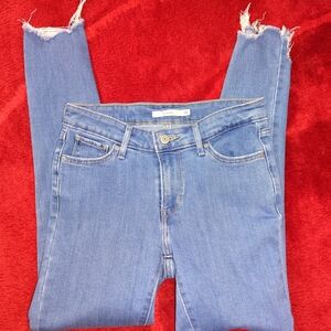 Levi's 711 Skinny Ankle Jeans 26